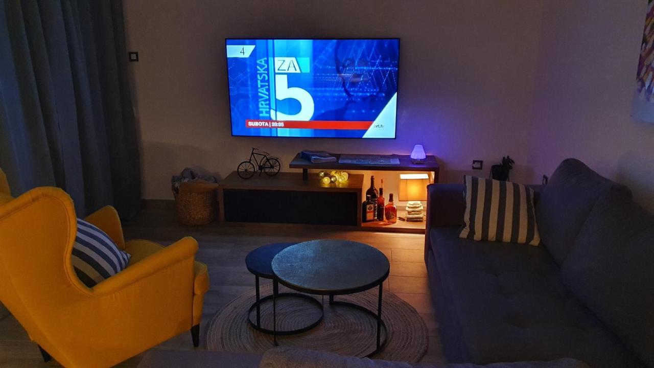 Vela Grota Apartment Rijeka Ngoại thất bức ảnh