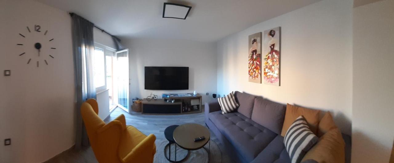 Vela Grota Apartment Rijeka Ngoại thất bức ảnh
