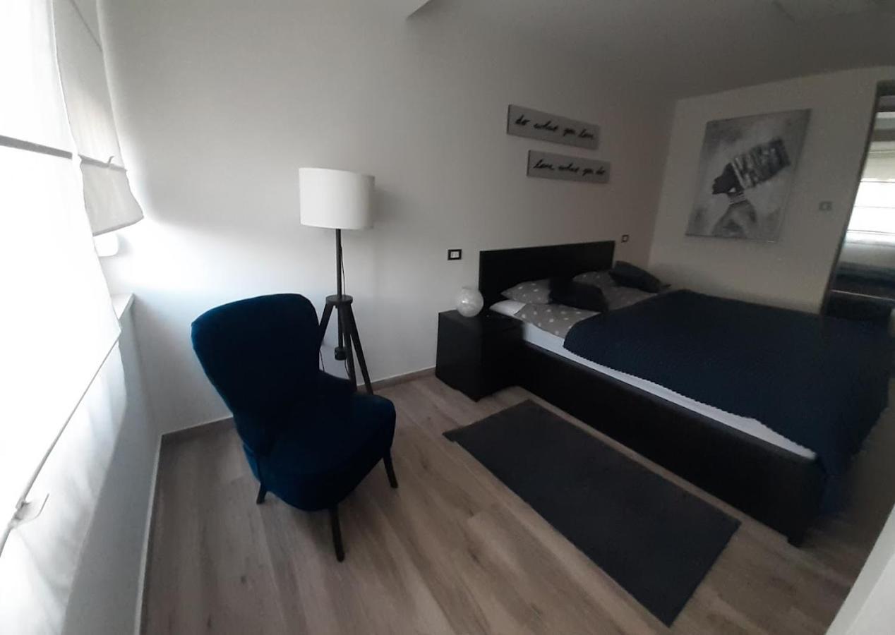 Vela Grota Apartment Rijeka Ngoại thất bức ảnh